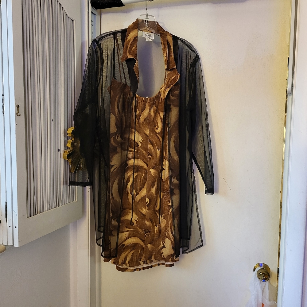 Fashion Gold 2 piece set.